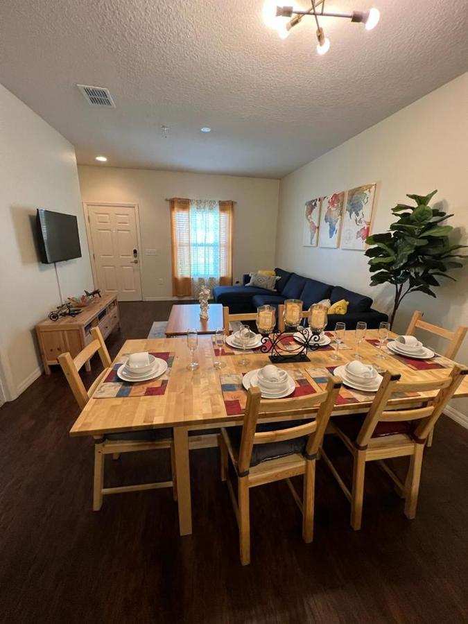 Super Comfy And Spacious 3 Bedroom 10 Minutes From Disney, With Major Shopping 4 Minutes Away Kissimmee Exterior foto